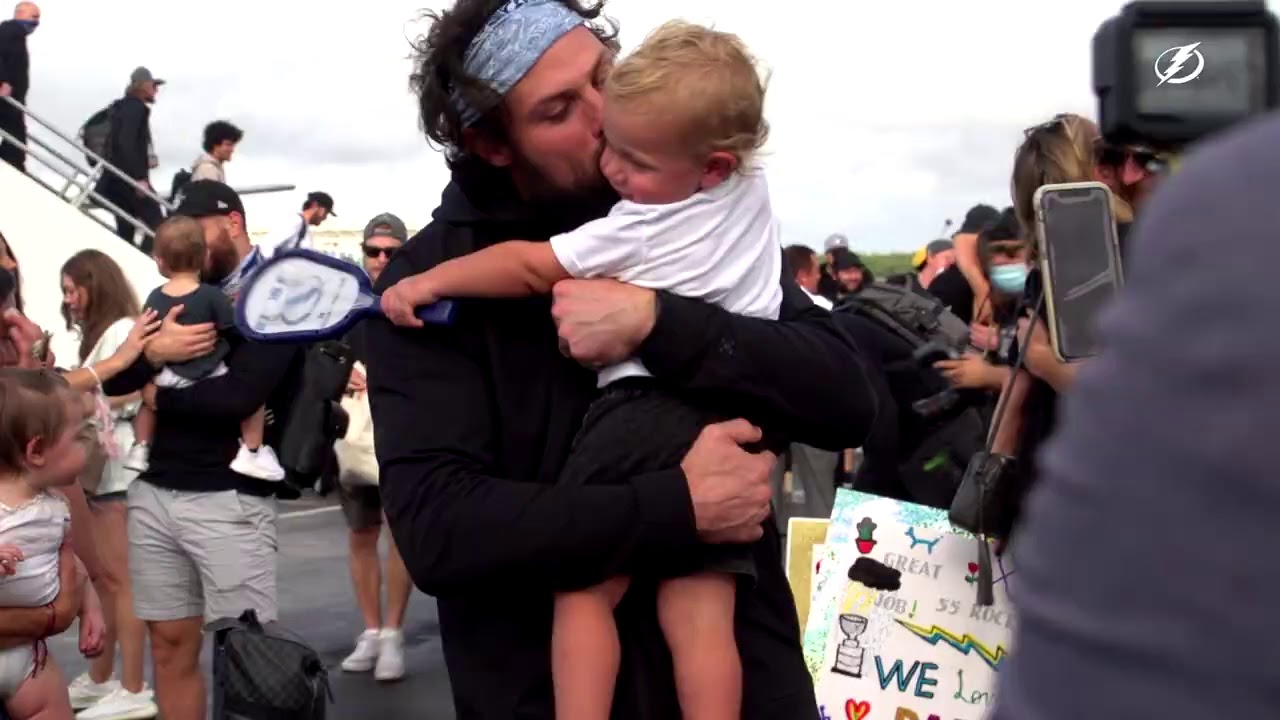 Lightning Reunite with Loved Ones