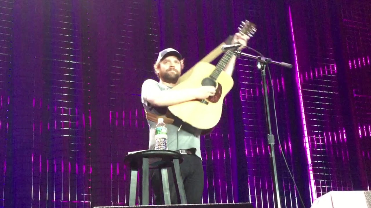 Scott Hutchison Acoustic Pop-up at Boston Calling 2017