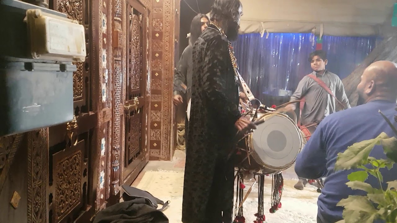 Pappu Sain, Qalandar Bakhsh and Team Dhol duty [Sufi Dhol]