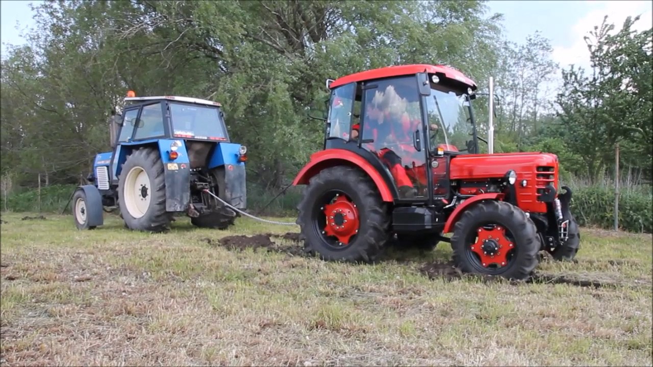Zetor 3045 x Zetor 8011 Crystal