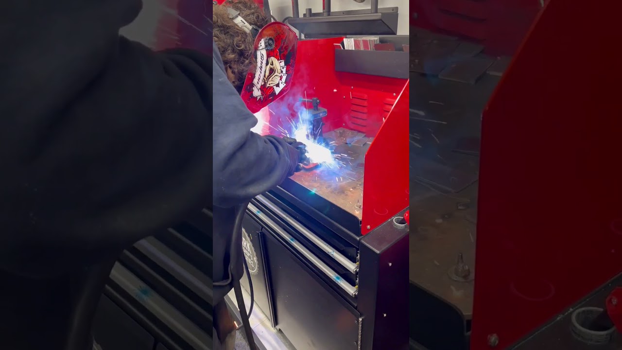 Welding on the Snap On Shop Essentials Truck #tools #mechanic #welder #tooltruck #tour #demo #truck