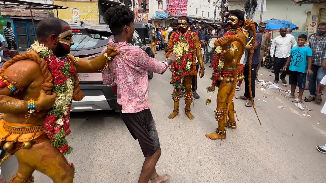 Old City Bonalu  | Old City Vijay Potharaju Entry | Srihari Potharaju at Lal Darwaza Bonalu