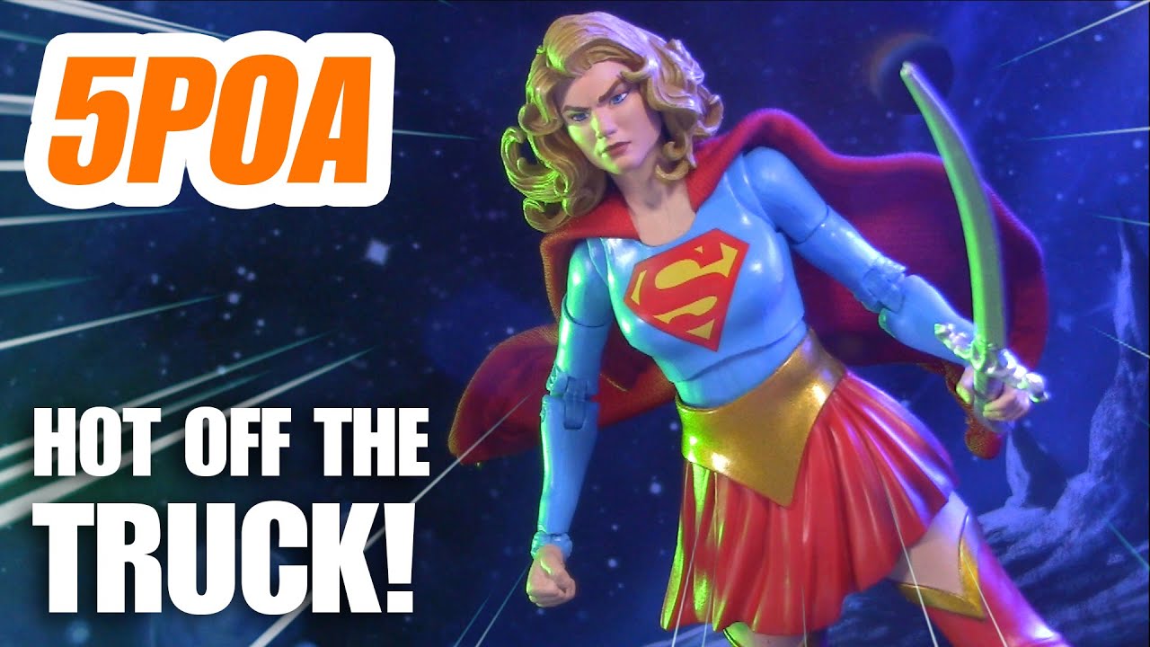 Supergirl Review and HEAD SWAPS! McFarlane Toys Page Punchers Woman of Tomorrow Action Figure Review