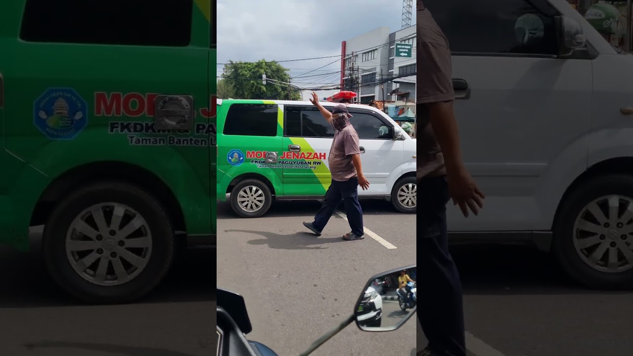 Mobil tim penyelamat ambulance #ambulance #ambulans #police #polisi #pemadamkebakaran