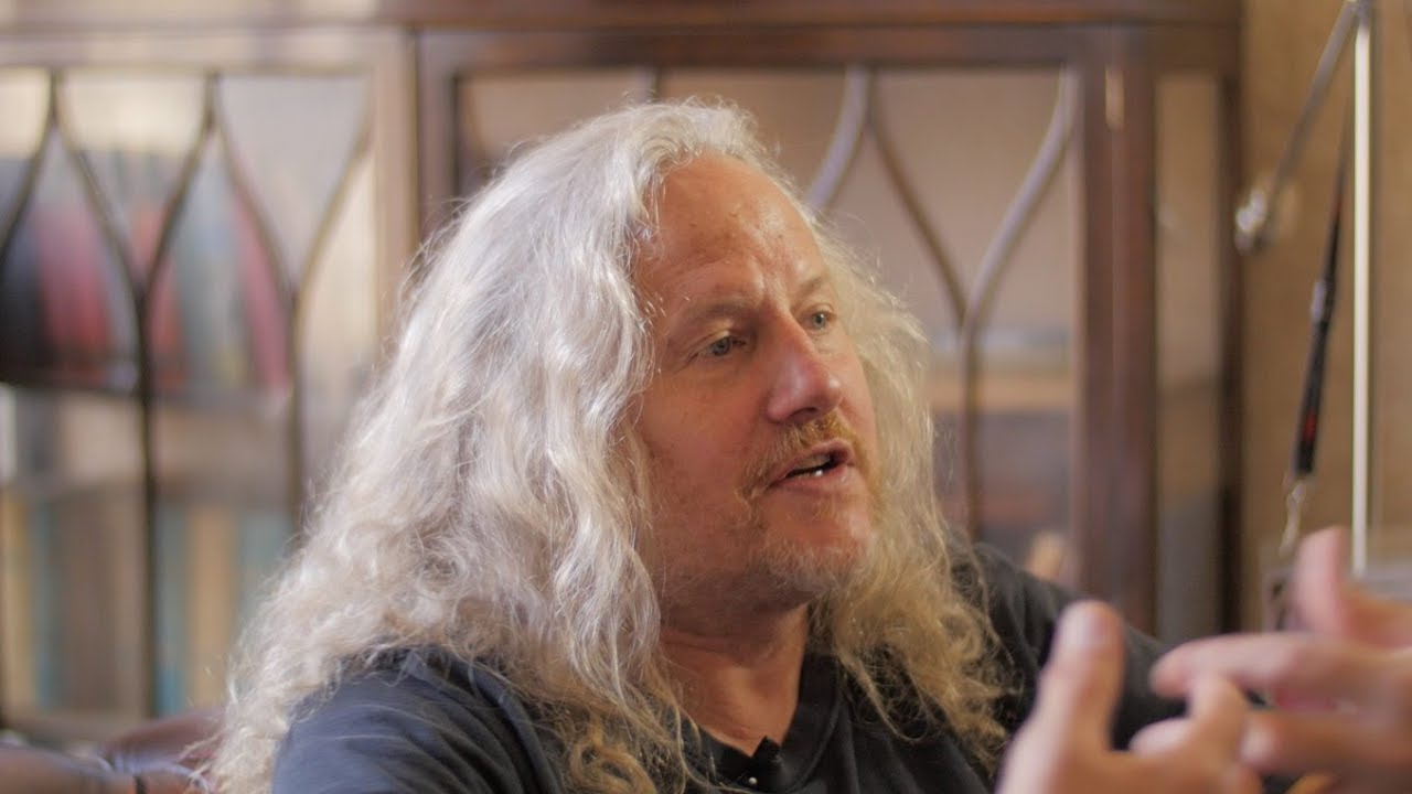 Preston Reed discusses his love affair with the Acoustic Guitar