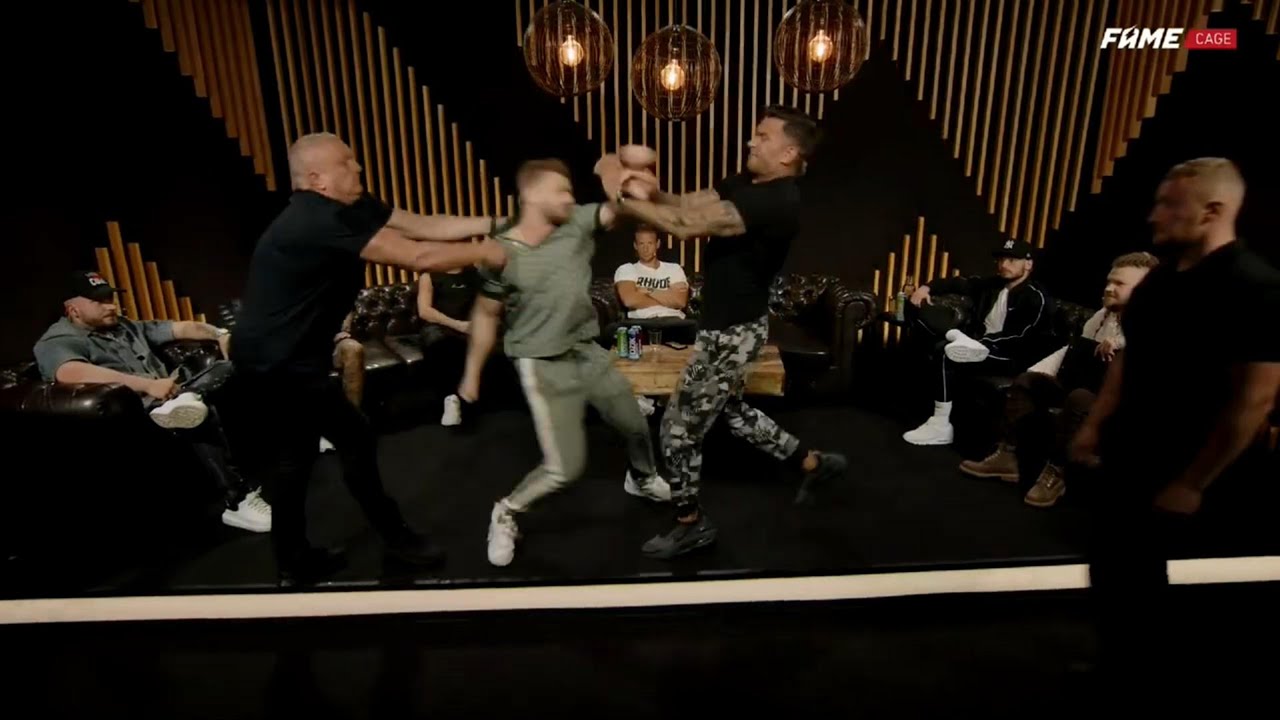 Amadeusz Ferrari zaatakował Arkadiusza Tańcule | FAME MMA 19 CAGE