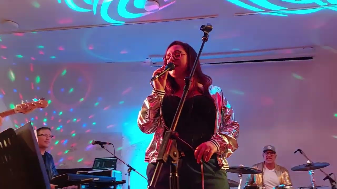 Man in the Mirror - Cover Scary Pockets Version 2026