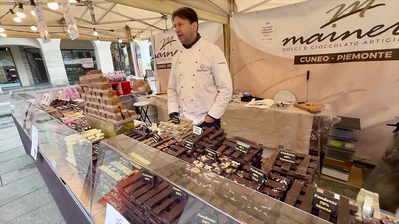 La Fiera del Cioccolato in Piazza Mazzini a Casale Monferrato