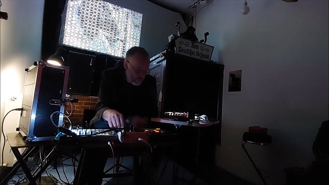 TRAMPELFAD LIVE ELECTRONIC CONCERT at OBERDECK Hanover  NOV 2025 Max Elzholz