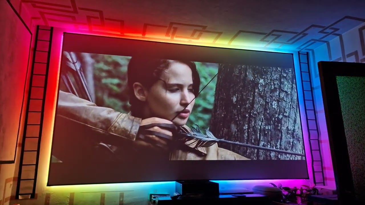 Elite Screens AR120WH2 with TP-Link TAPO L930-10 (2x5m) led strip. (Anker Nebula Cosmos Laser 4k)