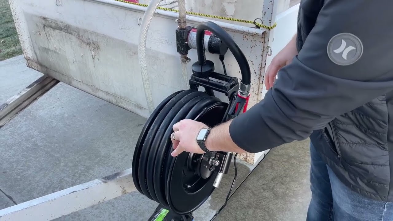 Fuel Hose Reel, Heavy Duty Industrial Retractable Diesel Hose Reel 300PSI Ratchet Spring Driven Hose