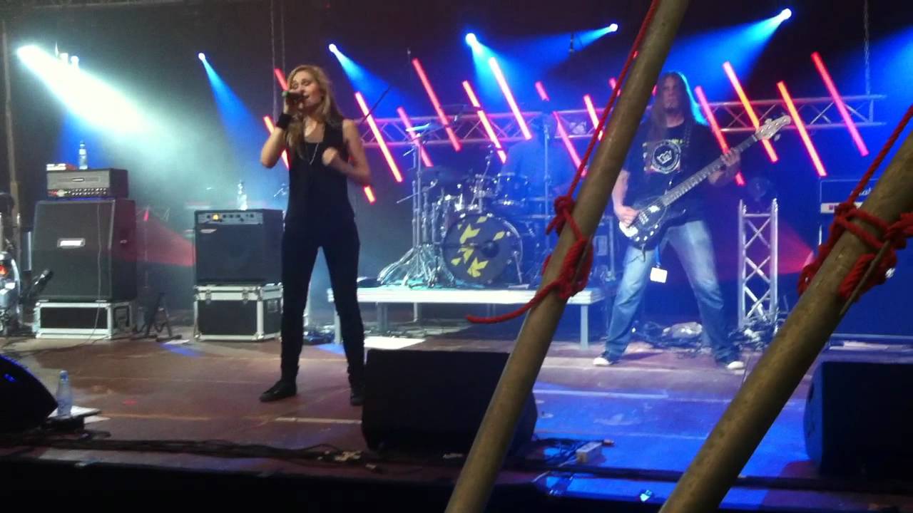 HB - Valvokaa LIVE at Youth Celebration in Keuruu, 27.8.2011