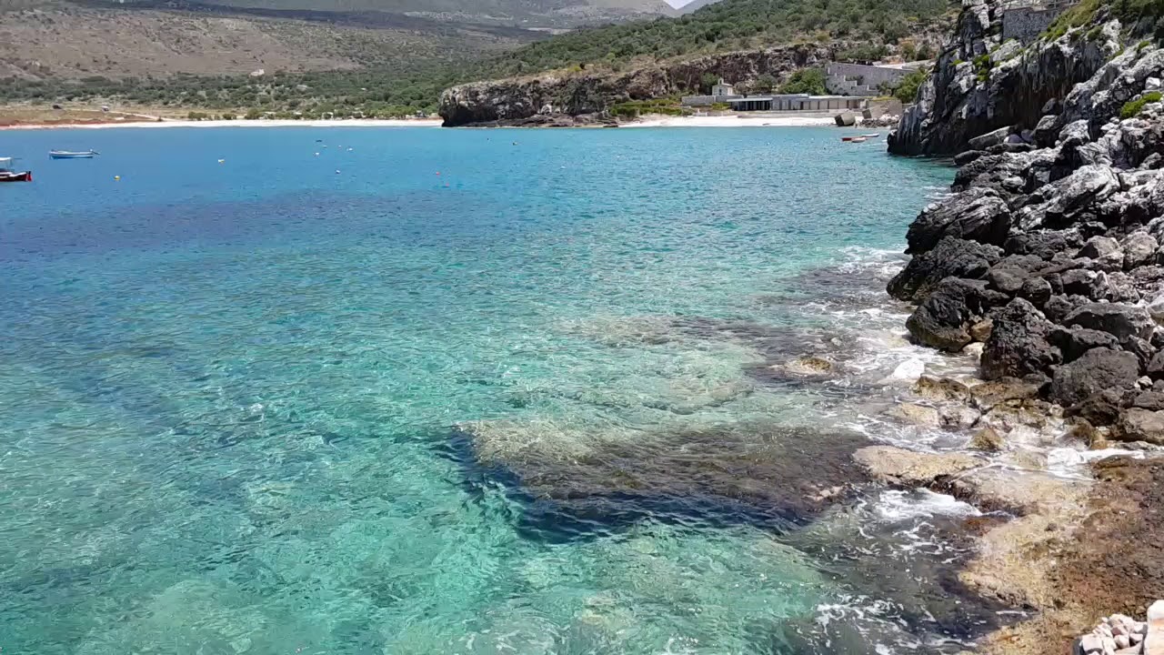 Pyrgos Dirou / &Pi;ύ&rho;&gamma;&omicron;&sigmaf; &Delta;&iota;&rho;&omicron;ύ, GR (1)