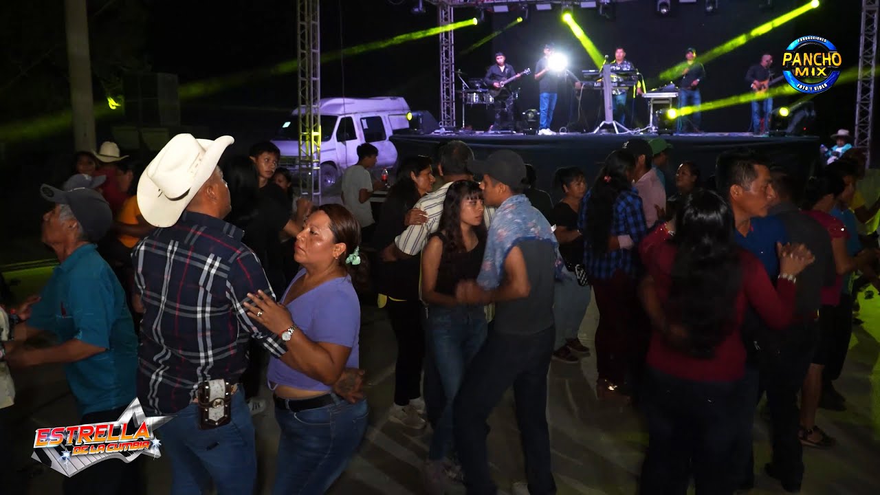 Estrella de la cumbia baile completo desde las víboras chijolar Tantoyuca Fiesta de XV años