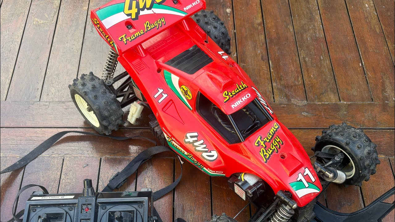 J’achète un buggy nikko vintage 80s !