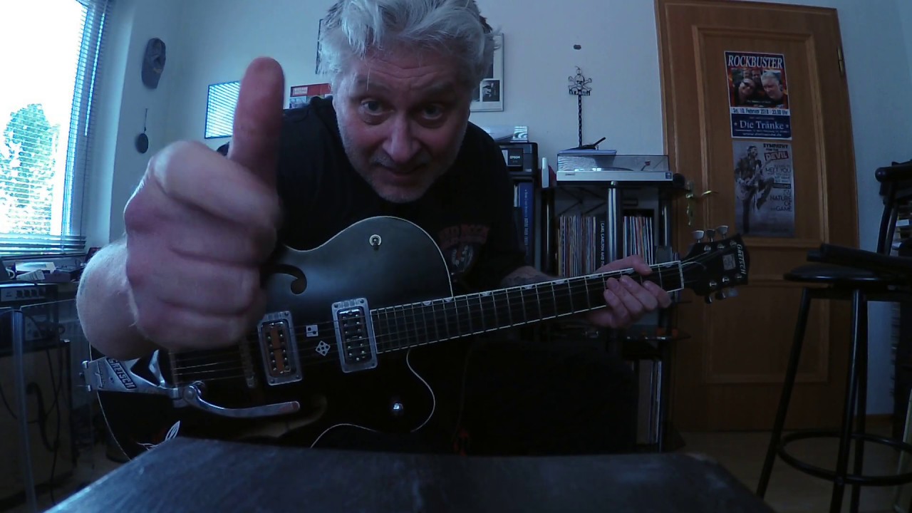 TV Jones Pickup comparison: TV Jones Classics vs. TV Jones Brian Setzer signature (for Erick)