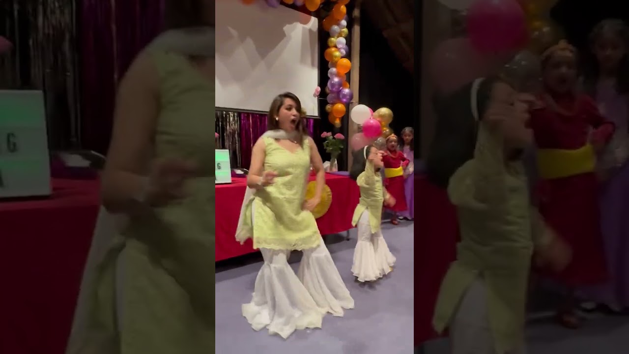 #momanddaughterdance #nepalisong #coverdance 