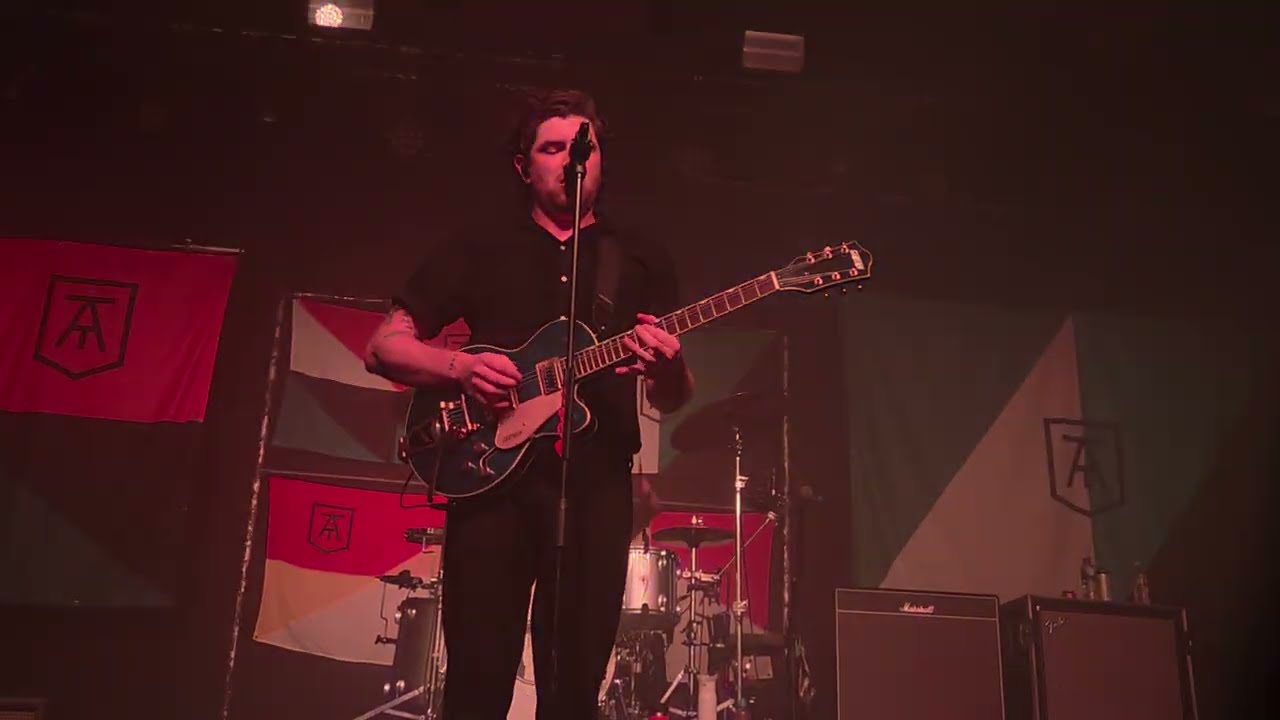Twin Atlantic - World Class Entertainment [04/12/2025]