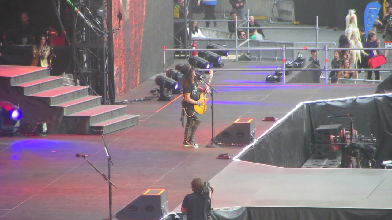 Guns N' Roses - Rocket Queen Live @ London Stadium