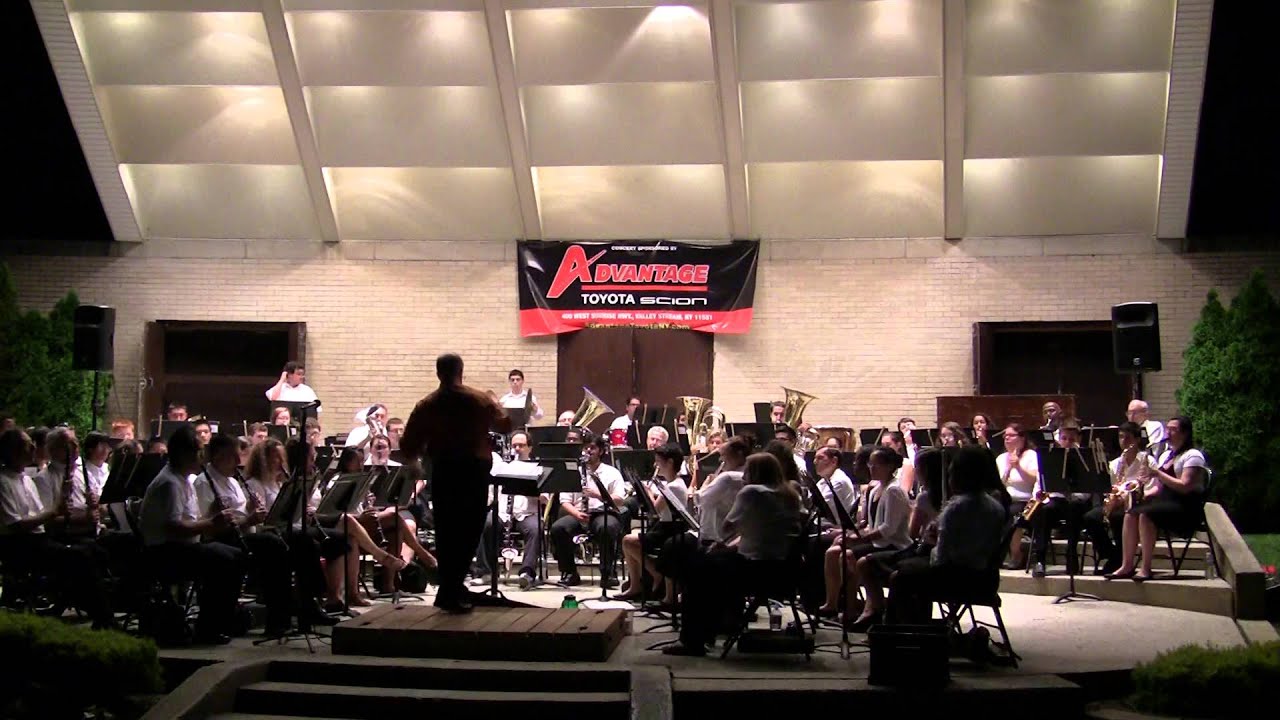 Earth Wind & Fire in Concert arranged by Richard Saucedo