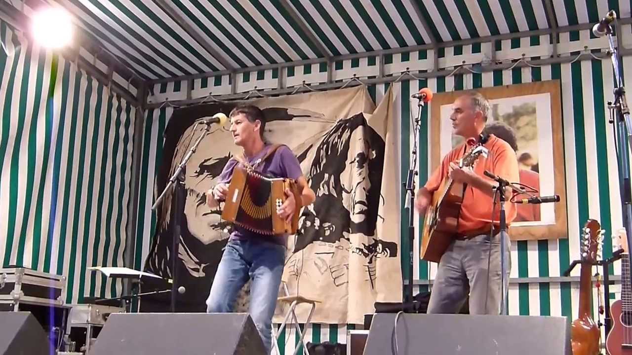 Rond de Saint-Vincent ( par Kastelodenn ) fest noz Carnac 24/08/2013