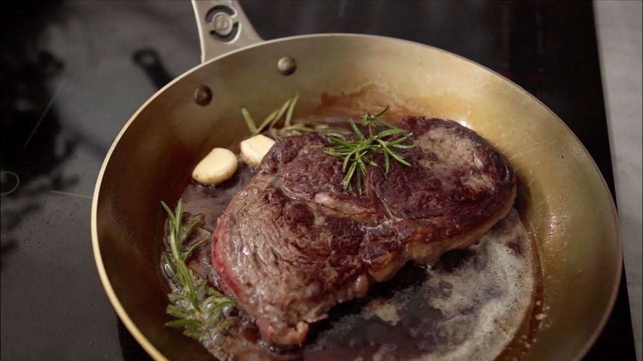 Das perfekte Steak – Stahlharte Pfannen für zartes Fleisch und leckere Röstaromen
