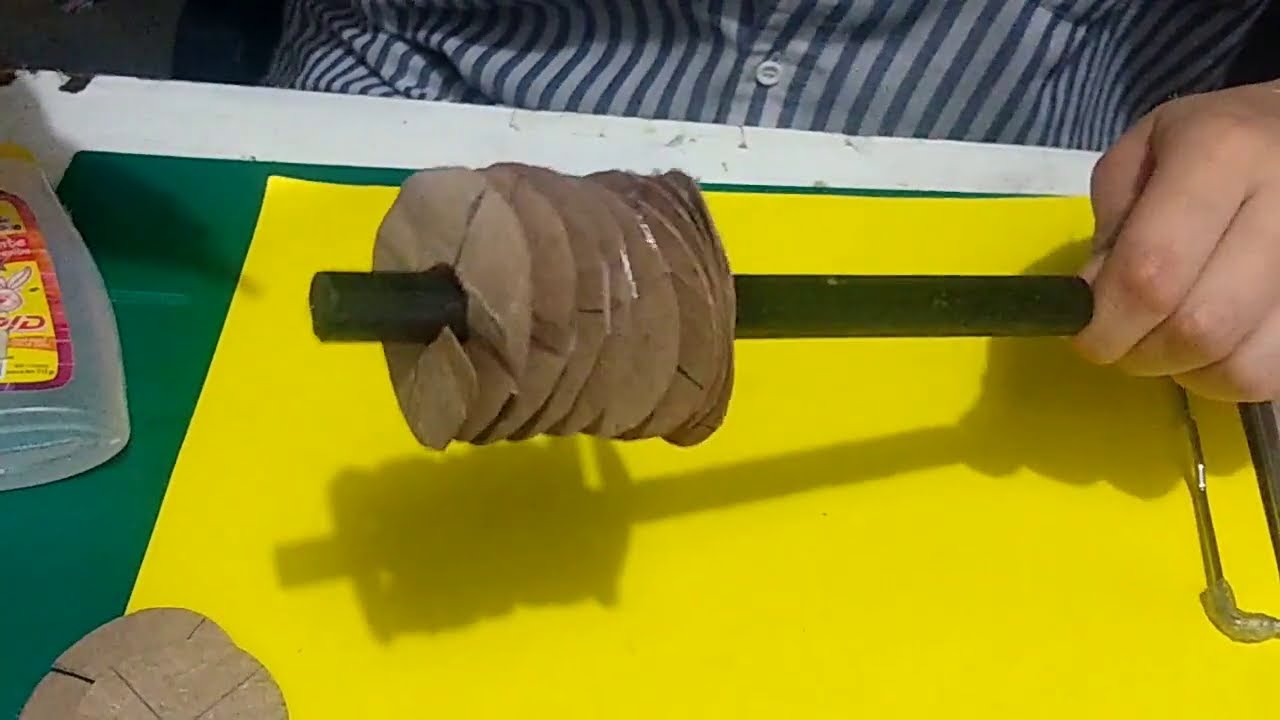 Tornillo de Arquímedes -Casero