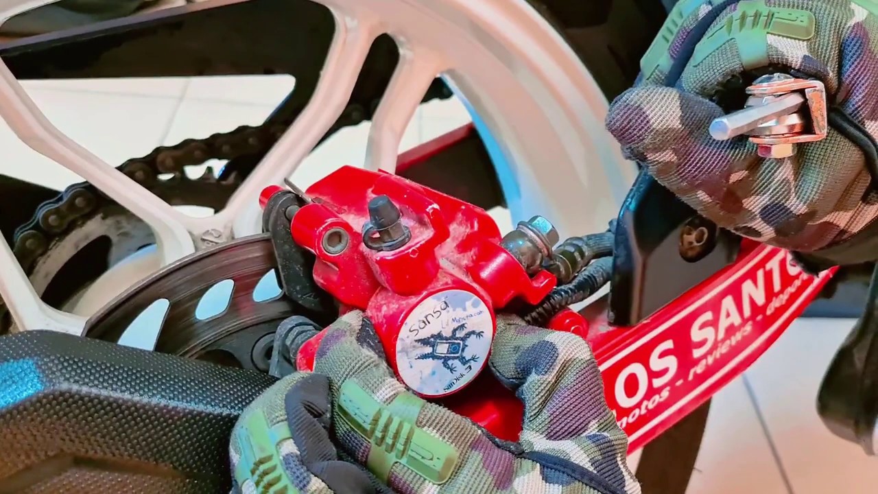 vortex 300 cambio de balatas traseras