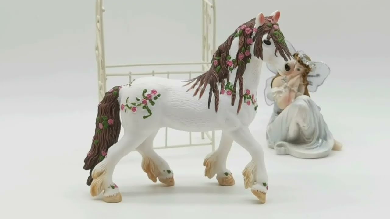 Коллекционная фигурка 