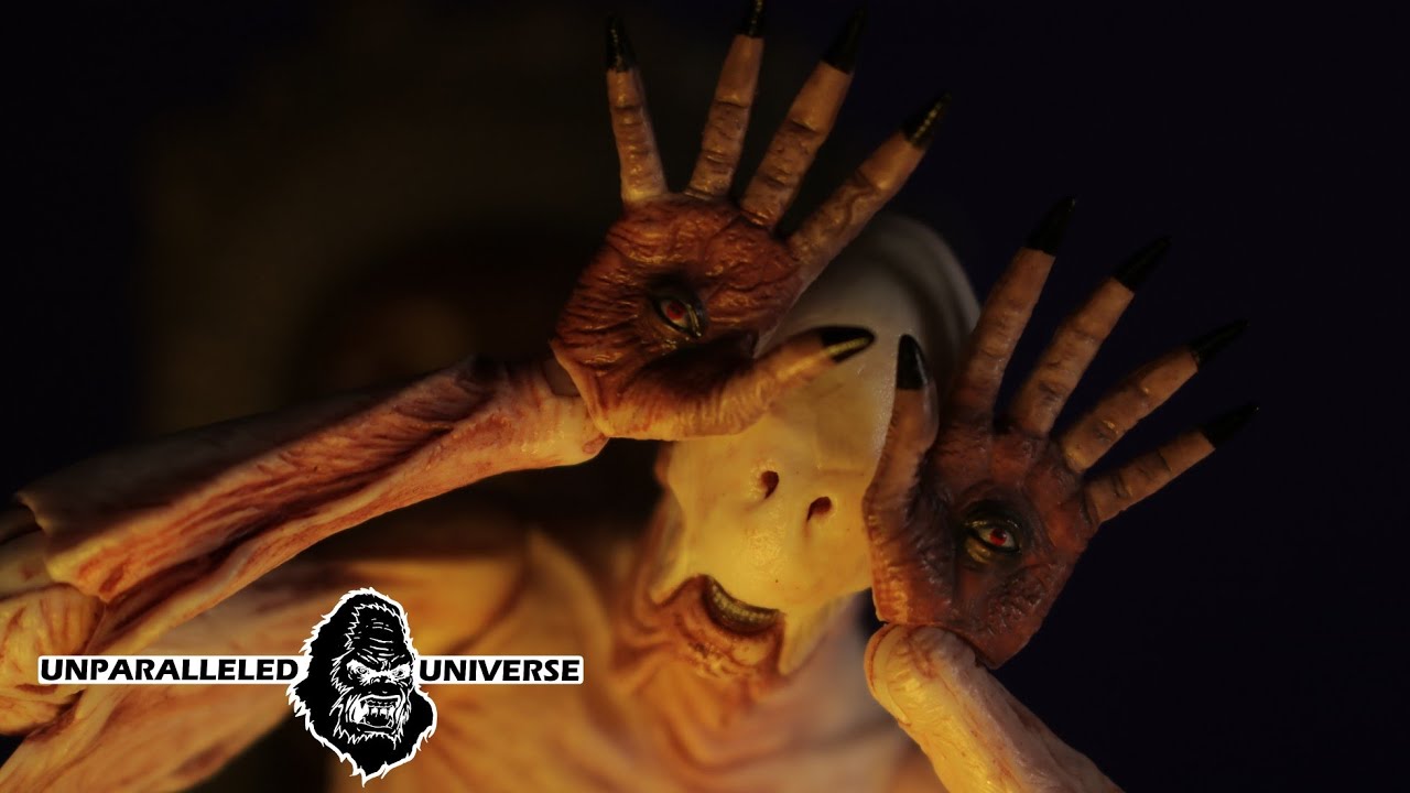 NECA Guillermo Del Toro Signature Collection Pale Man (Pan’s Labyrinth)