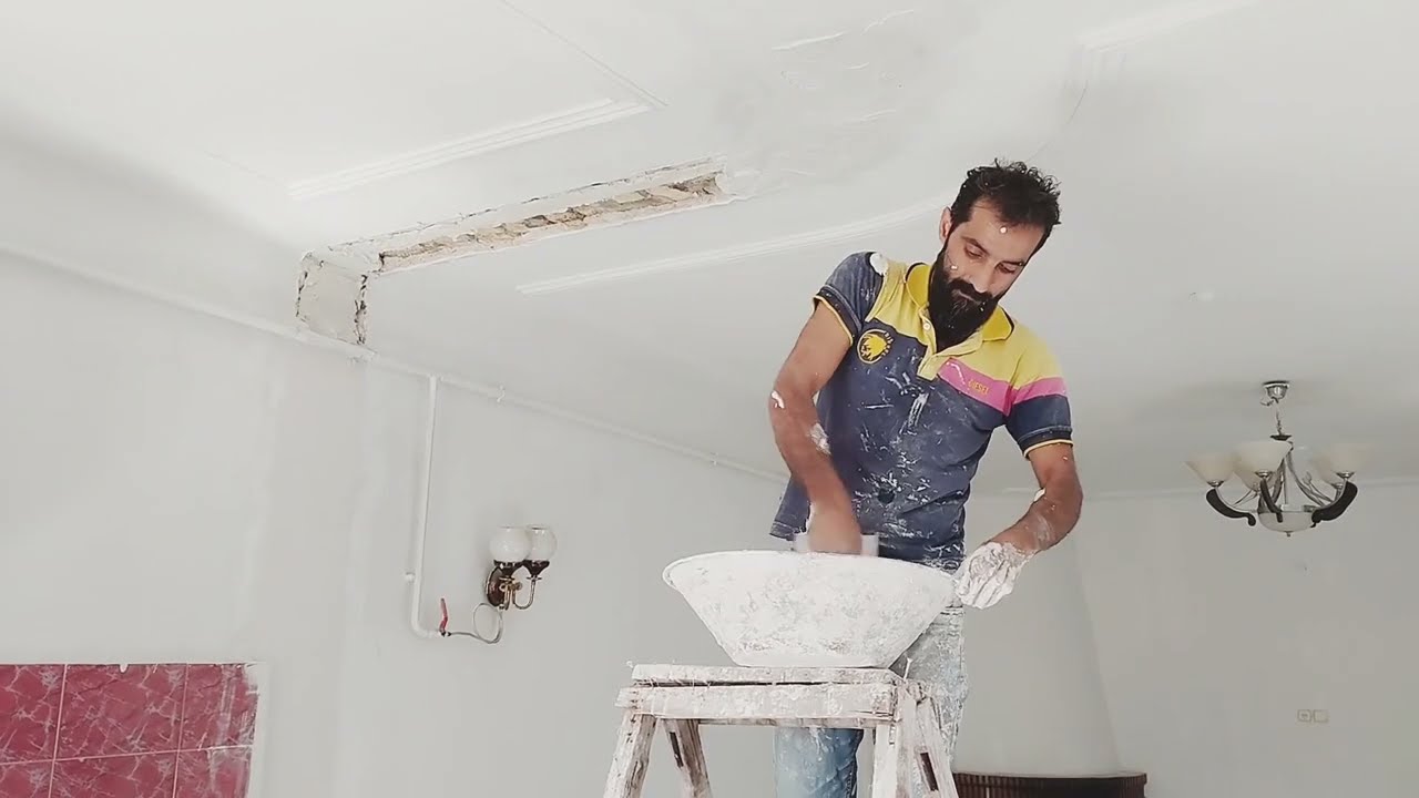 آموزش گچ کاری/ترمیم شکستگی ها روی دیوارو سقف گچی قبل ازنقاشی/لکه گیری ساختمان #گچ_کاری#اموزش_گچکاری
