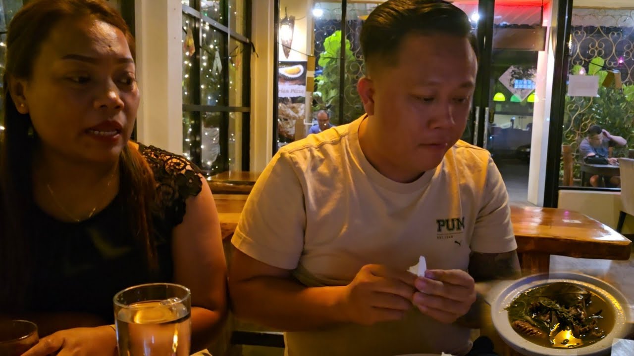 Makan Di 900 Bistro Café.