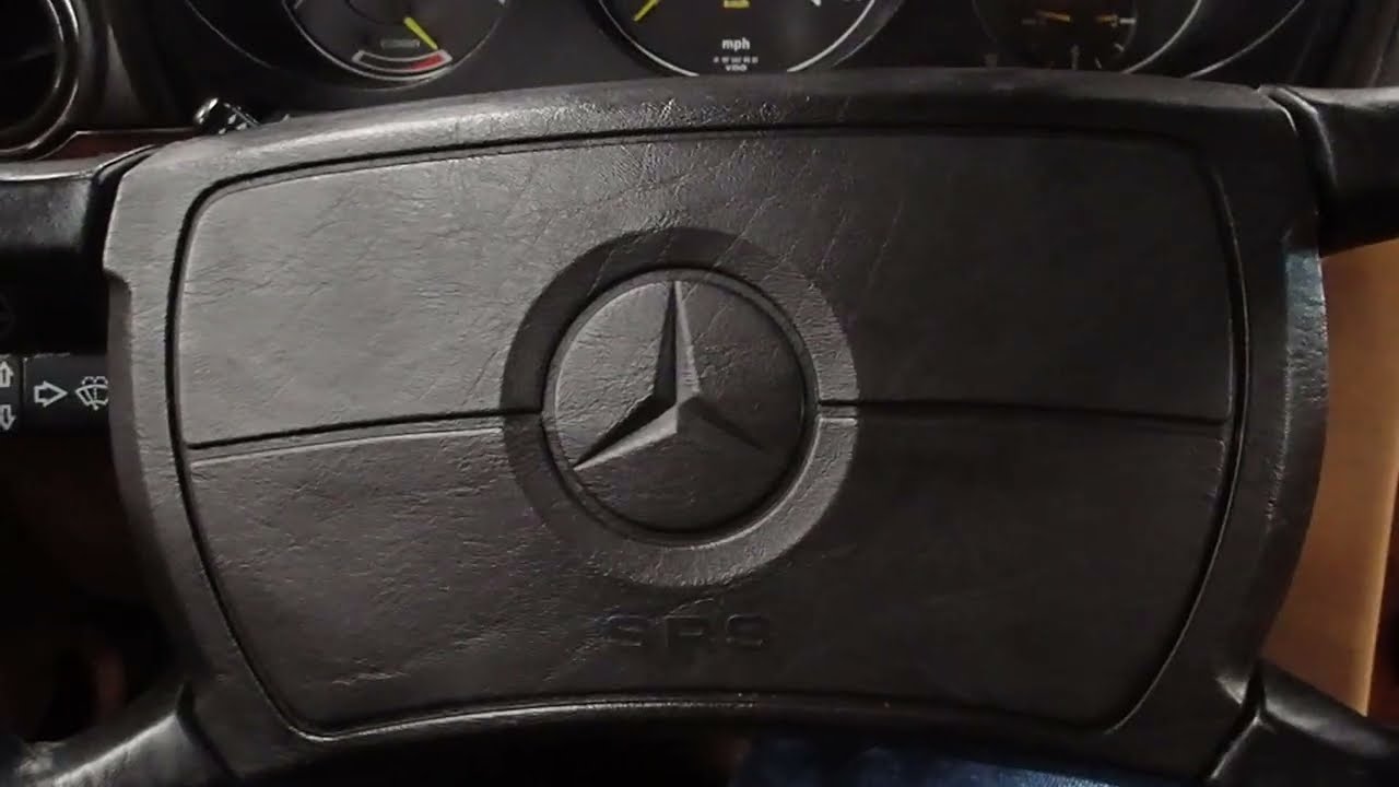 1986 Mercedes Benz 560 SL Cold Start