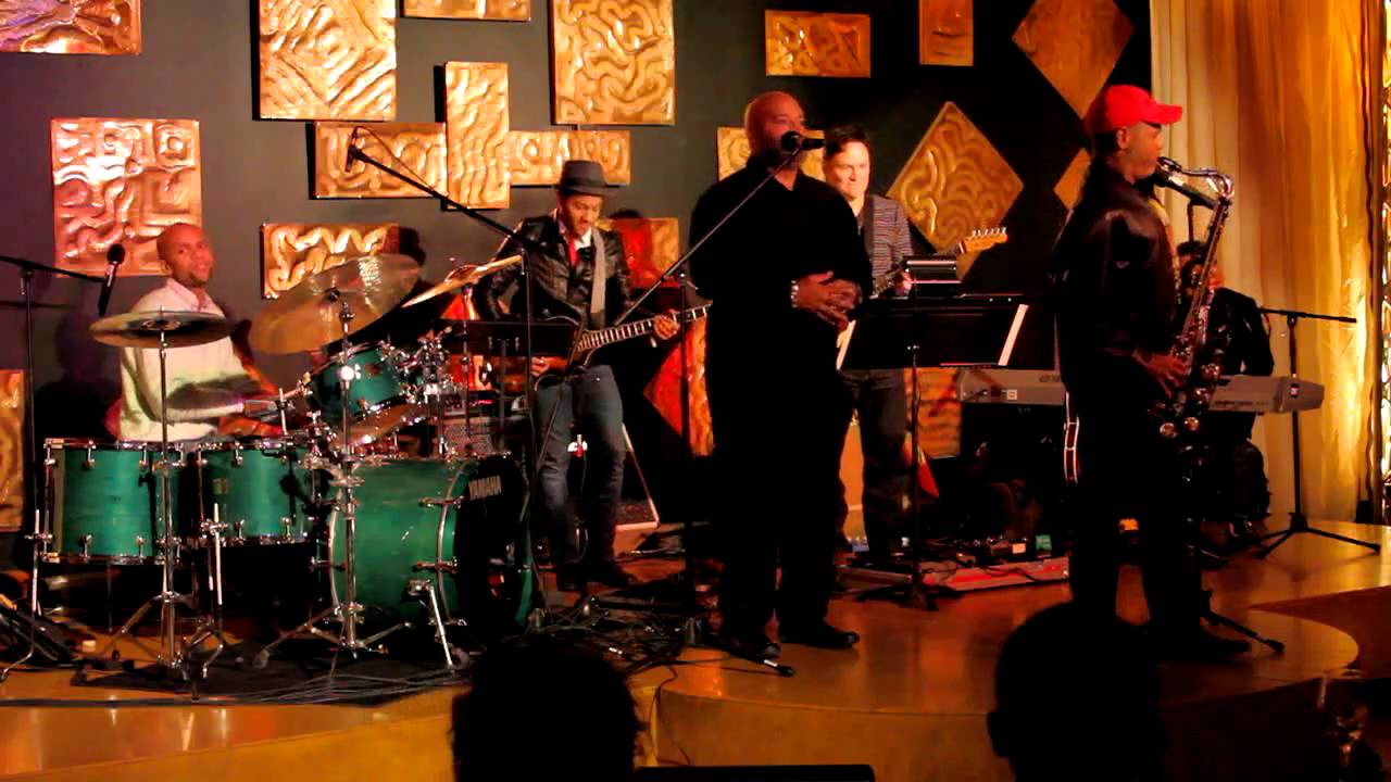 Kirk Whalum plays Do You Feel Me with special guests