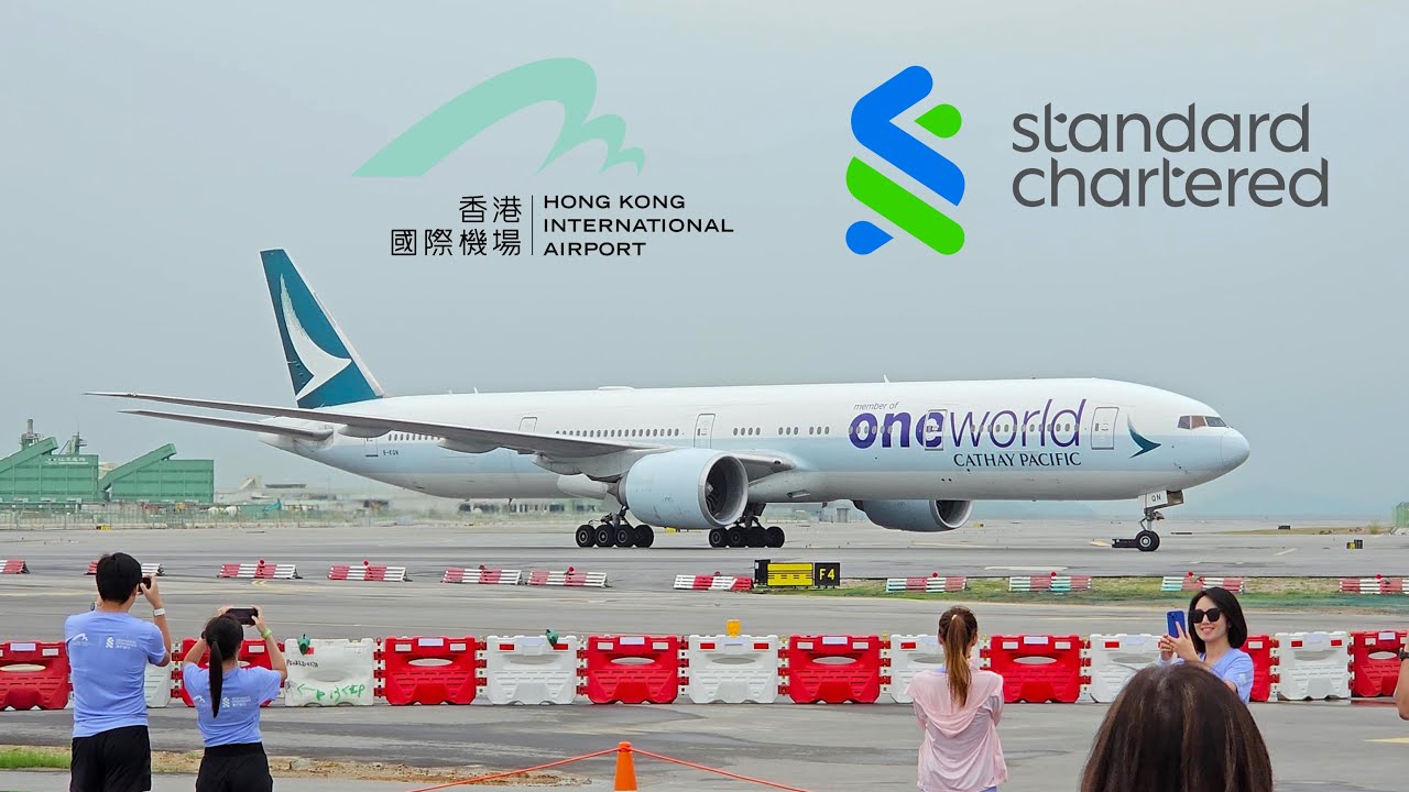 10 KM Marathon Race on Runway 07C/25C of Hong Kong Int'l Airport by Standard Chartered!!