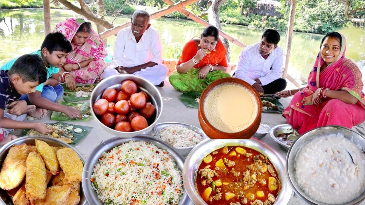 ফ্রায়েড রাইস,চিকেন কষা,বেগুনি পায়েস,দই,মিস্টি পরিবারের সবাই একসাথে রান্না করে জমজমাটি খাওয়া দাওয়া