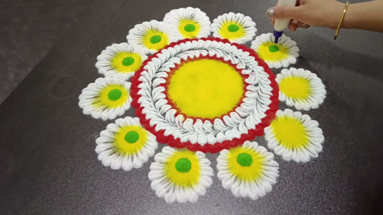कोणीही काढू शकेल अशी सोपी रांगोळी | Very Simple & Beautiful Rangoli Design | Rangoli | IndianArt |