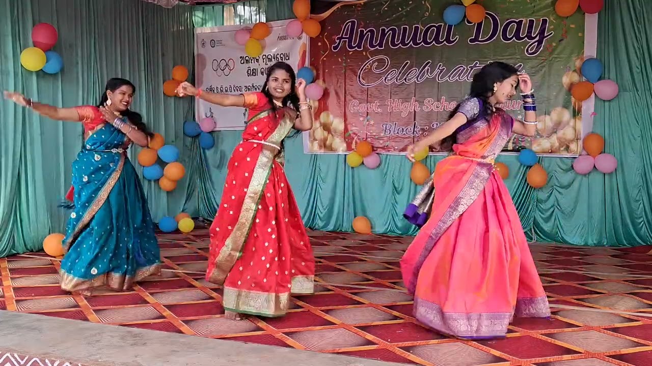Garba Dance performance by Koraput girls (GHS UMURI) #dholida #nagada #parab2025 #dhemsa