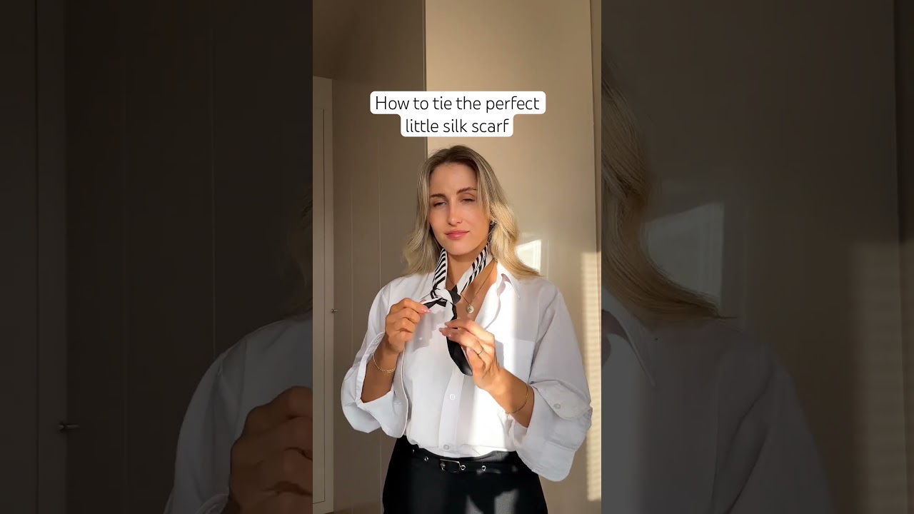 How to tie the perfect little silk scarf #scarfhack #fashionhacks #stylehack
