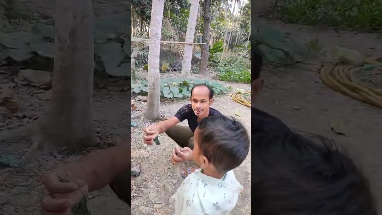 সকালে ঘুম থেকে উঠেই মামা আর মাসির সাথে কাজে লেগে পড়েছে