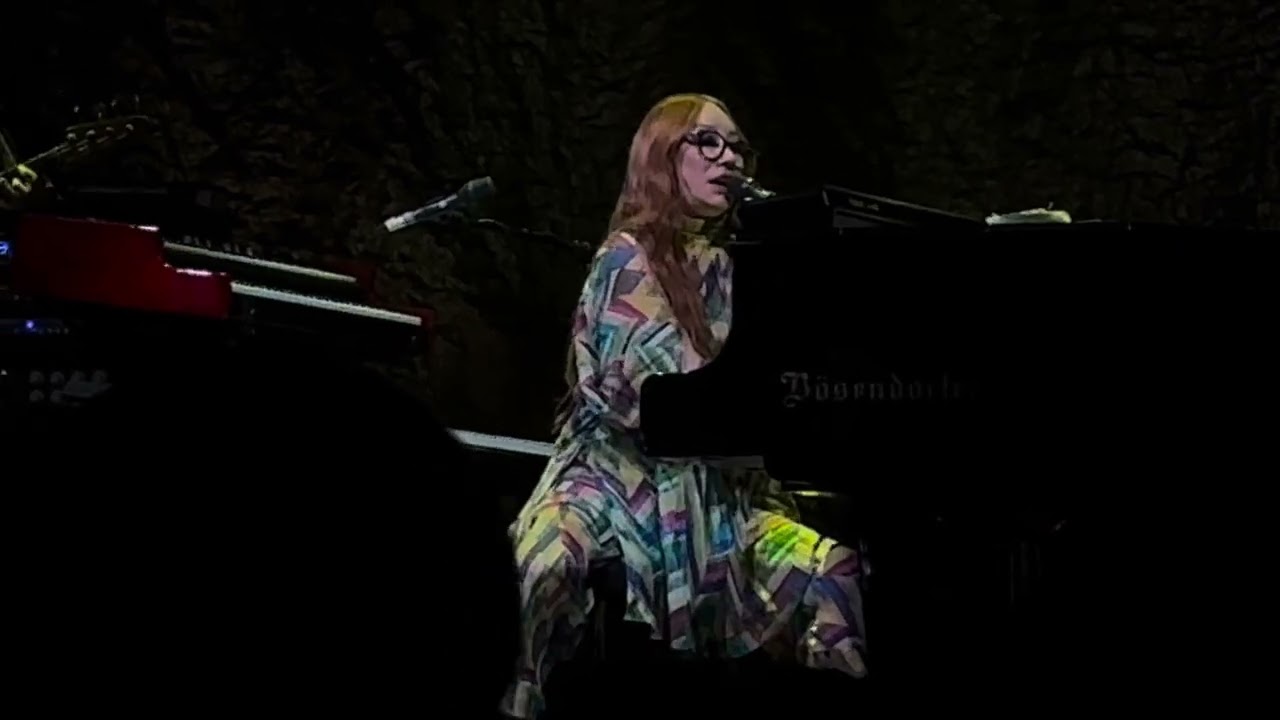 Tori Amos Little Earthquakes 7/26/23 San Fransisco CA Masonic Hall