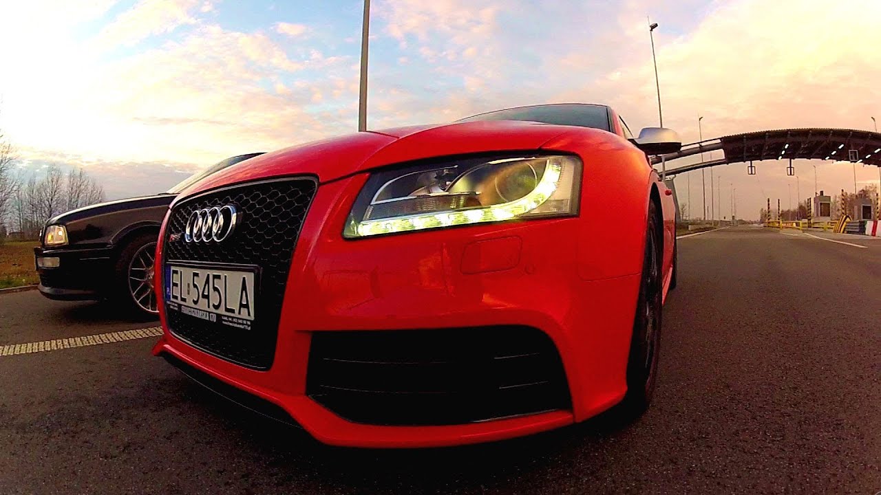 Audi S2 vs Audi RS5. 300km/h fight of two generations Coupe Quattro.