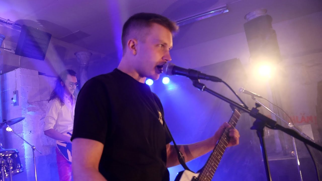 Flowerpotss - Voi voi pojat (musiikkivideo)