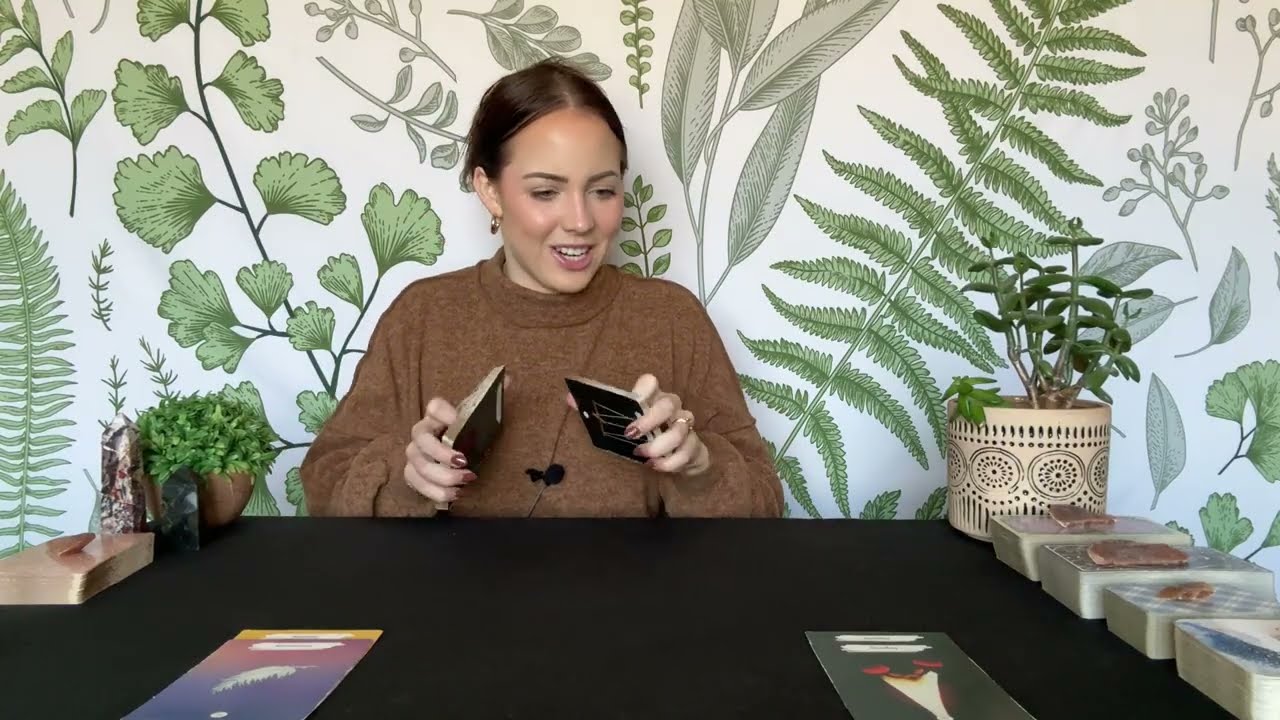 CAPRICORN LOVE TAROT | The deeper purpose of this connection with an avoidant | JANUARY 2026