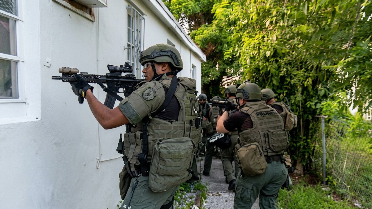 Miami&rsquo;s Elite SWAT: Exclusive Frontline Access
