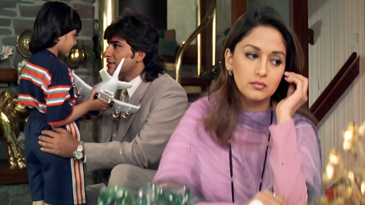 मेरा बच्चा मुझे मेरे पुराने आशिक़ की याद दिलाता हैं - Madhuri Dixit Jabardast Scene - Aarzoo