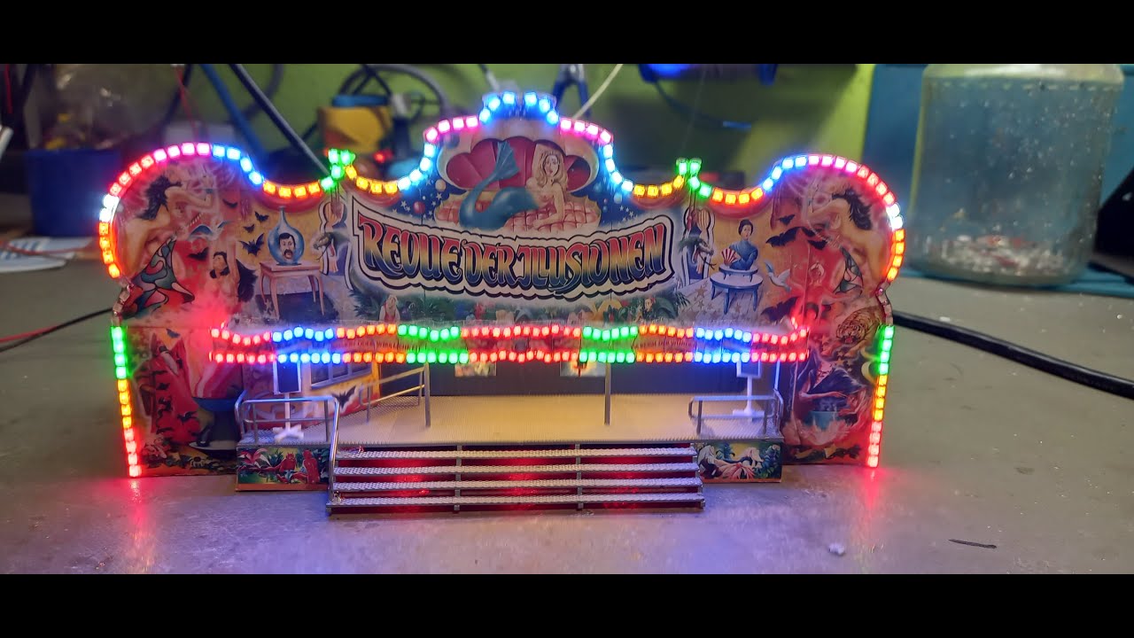 Revue der Illusionen wird mit LED Lauflicht bestückt 1:87