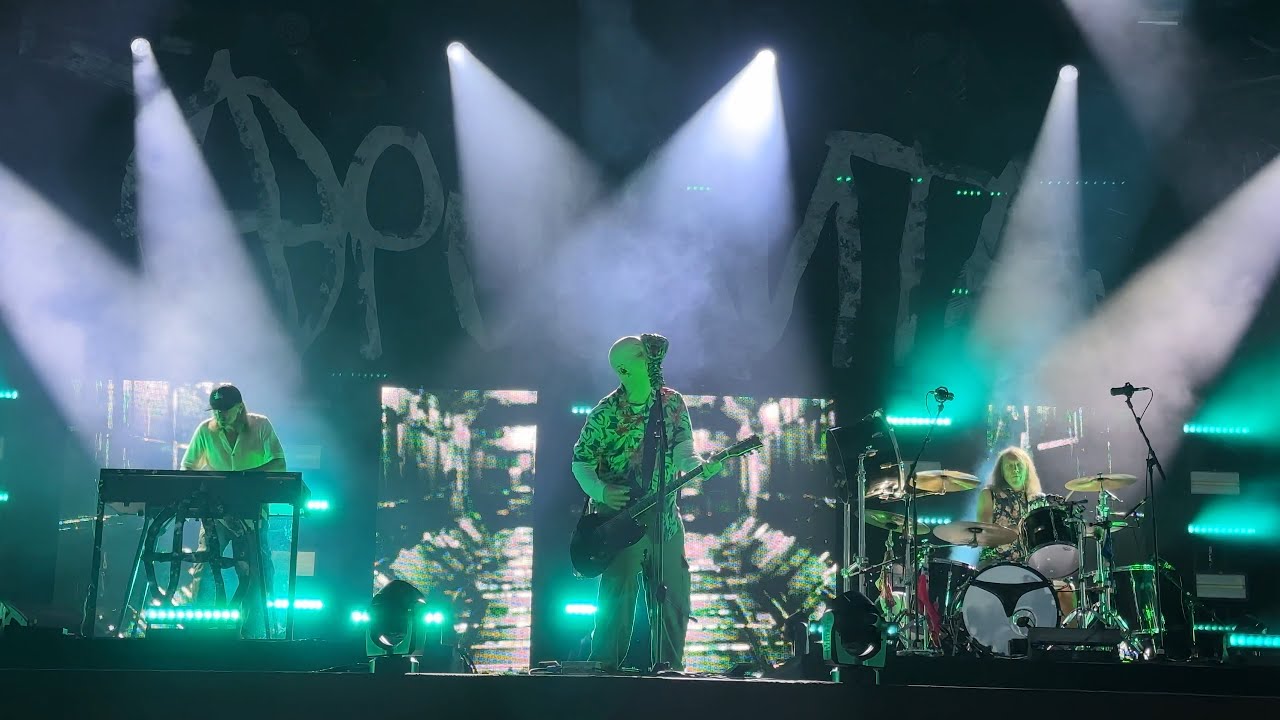 Apulanta - Ravistettava ennen käyttöä (Live) - Pori 29.6.2024 Iskelmä Festivaali