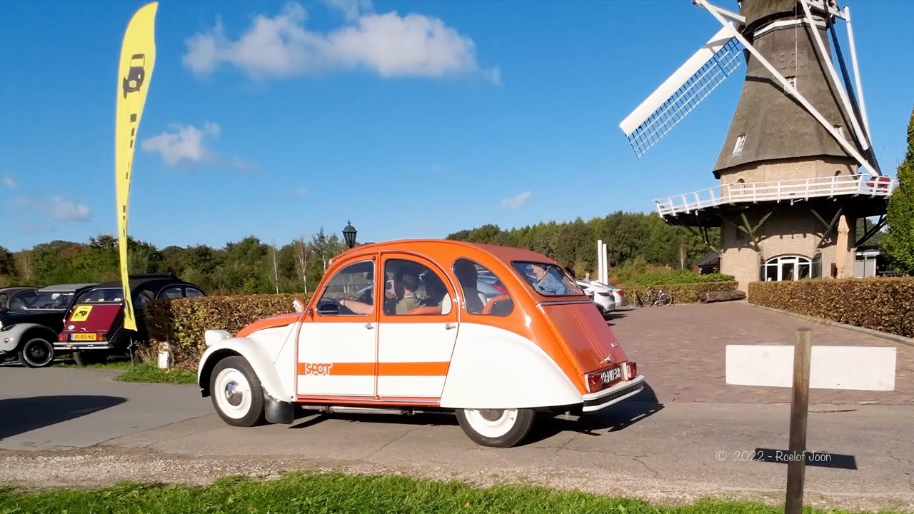 2CV Jubileumrit Noord-Brabant van de 2CV Cub Nederland  start bij de Oerse Molenbakker in Oerle.