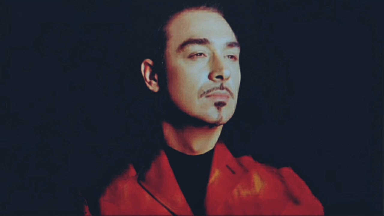 Στην αγκαλιά σου - Σφακιανάκης (Other Version)